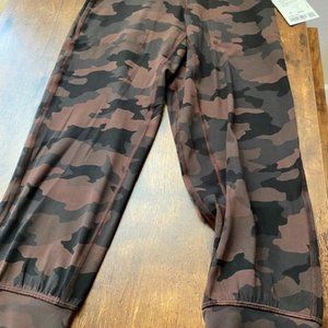 Brown/Black Lululemon Crop Align Joggers
